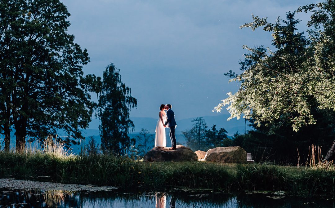 Gmütlich auf der Gutsalm Harlachberg in Bodenmais – Heiraten im Bayerischen Wald